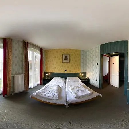 Hotel Gondola Debrecen