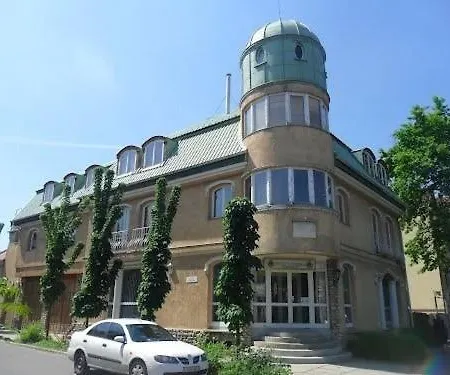 Gondola Hotel 3*